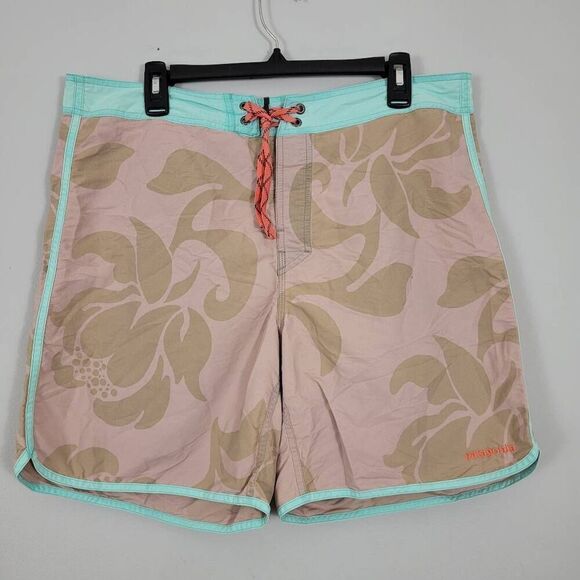 Patagonia Scallop Hem Wavefarer Board Shorts Sz 36‎ Muave Blue Floral Swim - Picture 1 of 8